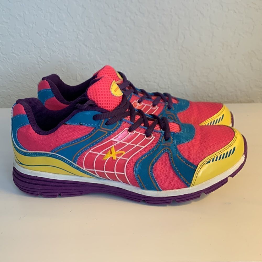 Women’s Athletech Willow 2 Low Top Running Shoes Sneakers. Size 8